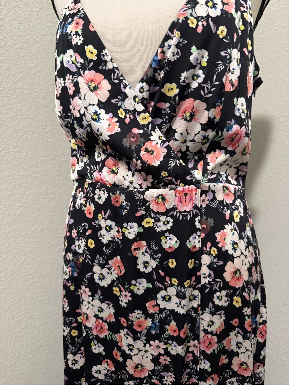 Intermix Silk Floral Dress, Size 8 - Picture 5 of 8